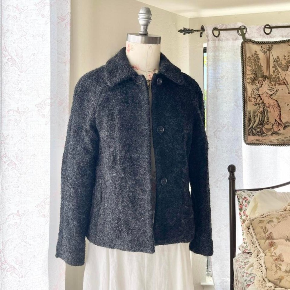 theory‎ black wool coat